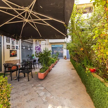Peaceful Condo In City Center Durres Exterior photo